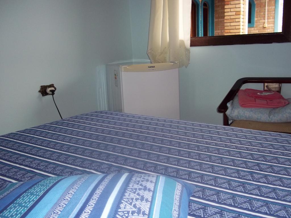 Pousada Riacho Doce Caraguatatuba Habitación foto